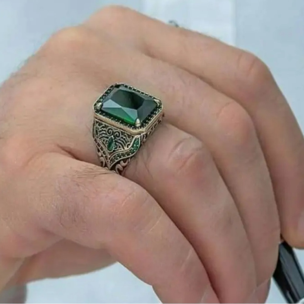 NEW Emerald Ottoman Turkish Retro Large Silver 925 Ring - Picture 6 of 6